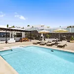 22 Villa Tías